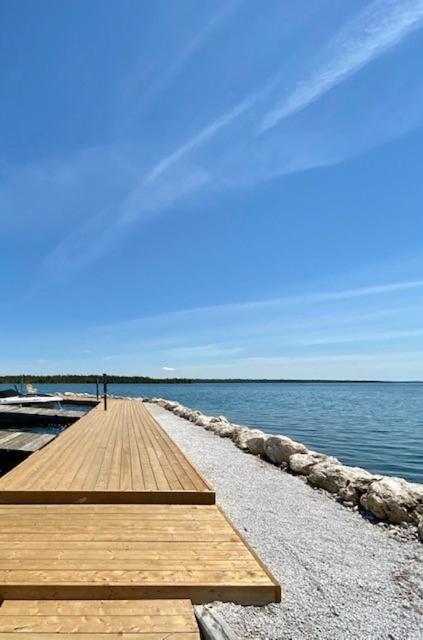 Tamarac Island Motel Stokes Bay Esterno foto
