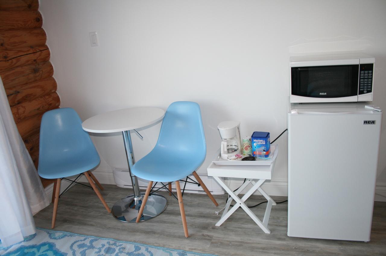 Tamarac Island Motel Stokes Bay Esterno foto